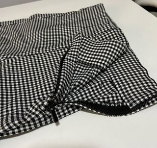 Pantalón Zara cuadros blanco y negro