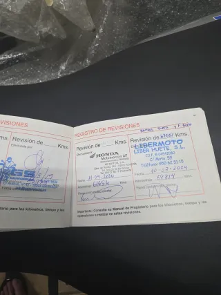 Honda VFR 800FI ABS Plata