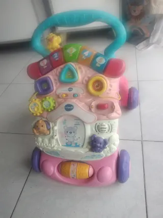 Caminador Vtech rosa para bebés