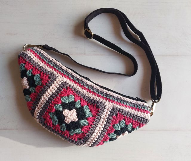 Riñonera crochet granny nueva