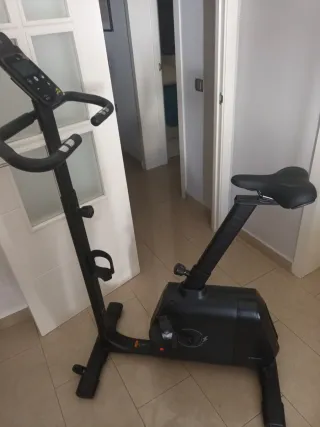 Bicicleta Estática Negra