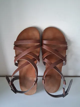 Sandalias Bioworld Marrones Barefoot
