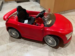 Coche Eléctrico Infantil Audi R8 Rojo.