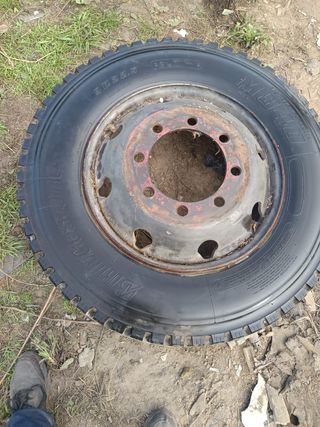 Rueda Camión Bridgestone 22.5