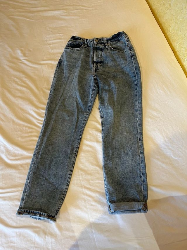 5 prendas de mujer. Tallas S/M.