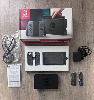 Nintendo Switch + Juego + Extras