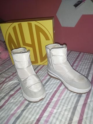 Botas de nieve beige/blancas, un solo uso