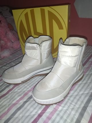 Botas de nieve beige/blancas, un solo uso