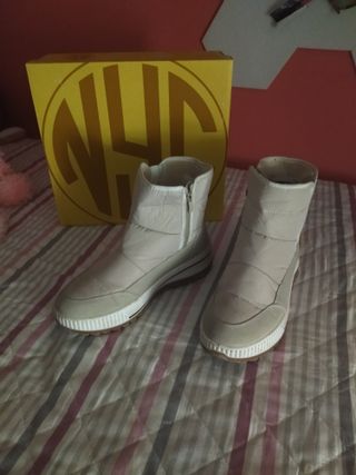 Botas de nieve beige/blancas, un solo uso