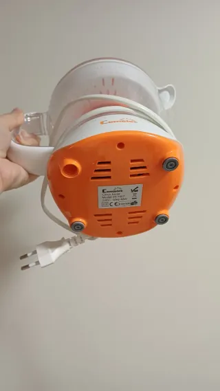 Exprimidor Eléctrico COMELEC 