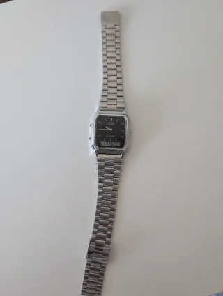 Casio AQ-230A-1D Reloj Analógico Digital