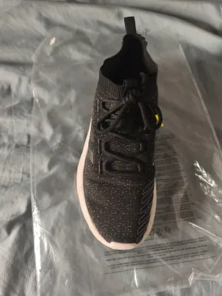 Zapatillas Adidas Negro/Dorado Talla 42