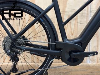 Cube Touring Hybrid Pro 625 Shimano Cues 2024