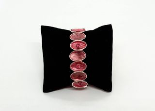 Pulsera elástica ovalada rosa y plateada