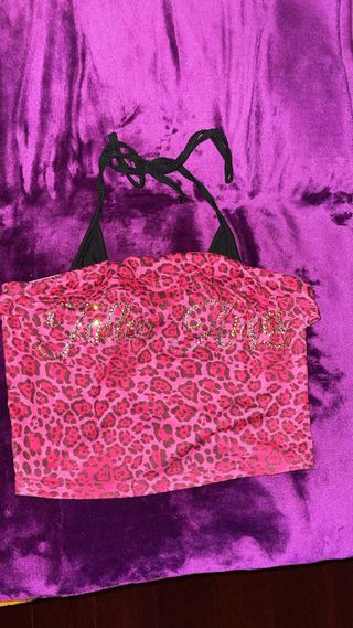 Top rosa estampado animal print con brillos