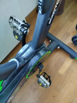 Bicicleta Spinning Bodytone DS06