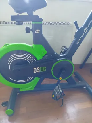 Bicicleta Spinning Bodytone DS06