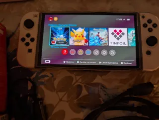 Nintendo Switch OLED bianco