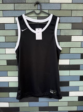 Camiseta deportiva Nike M negra hombre