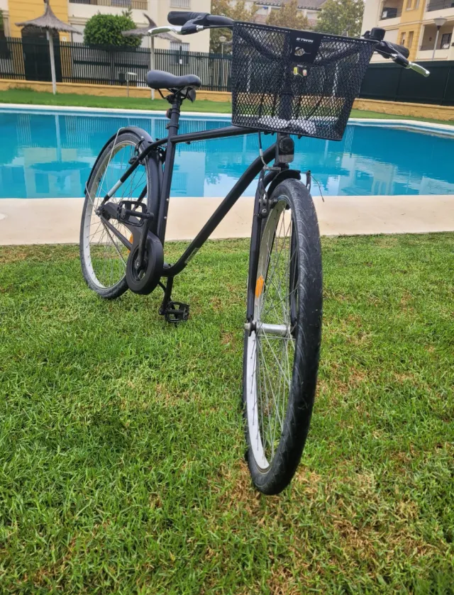 ❗️❗️OFERTA❗️❗️
Bicicleta Elops 100 28" 
Negra 