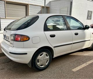 Daewoo Lanos 2001