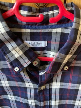 Camisa Pedro del Hierro cuadros azul y rojo