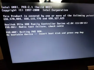 Portátil Lenovo Yoga 310 11ap Plata