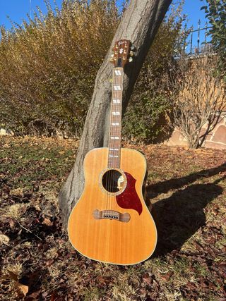 Gibson Songwriter Standard