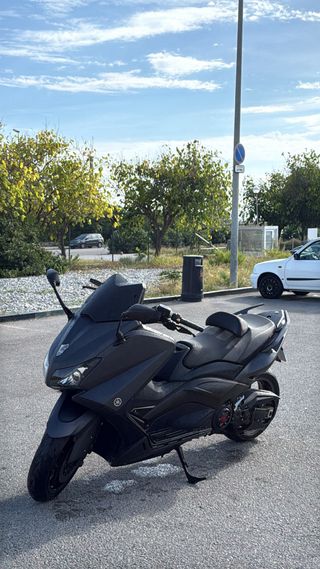 Yamaha TMAX 530