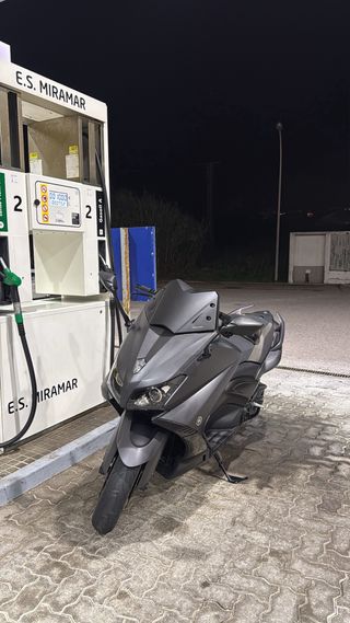 Yamaha TMAX 530
