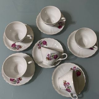 Set 6 Tazze e Piattini Stile Bridgerton