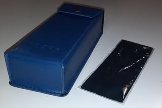 Vogue Custodia per Occhiali in Pelle Blu e Panno p