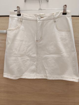 Falda blanca vaquera
