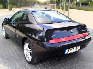 Alfa Romeo GTV - Etiqueta C