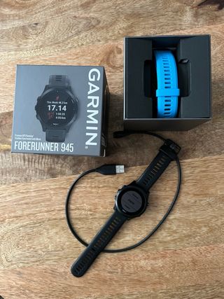 Garmin Forerunner 945 + correa azul