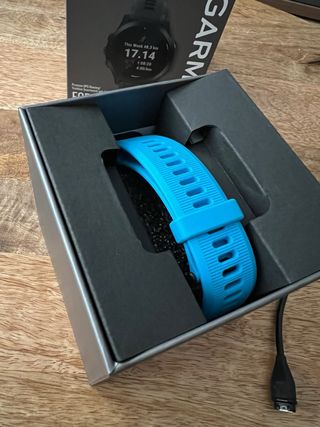 Garmin Forerunner 945 + correa azul