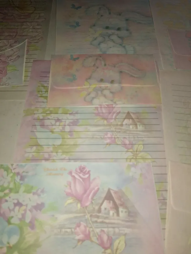 Lote 9 hojas perfumadas años 80