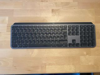 Teclado Logitech MX Keys S inalámbrico