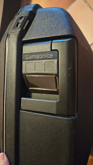 Maleta rigida Samsonite 
