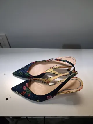 Zapatos Stilettos Azul Estampado Floral