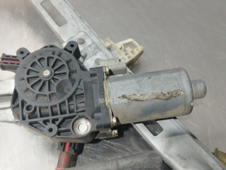 ELEVALUNAS DELANTERO IZQUIERDO PEUGEOT 206