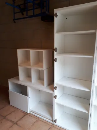 Combinación de Mueble Blanco Ikea Besta + 2 eket.
