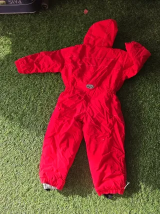 Mono de nieve rojo 4 años