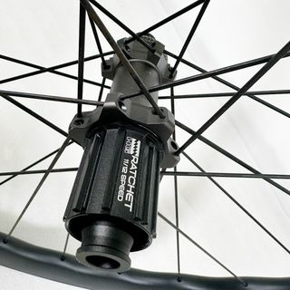 Ruote per bicicletta in carbonio T700/T800