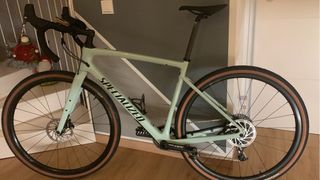 Bicicleta Gravel Specialized Carbono