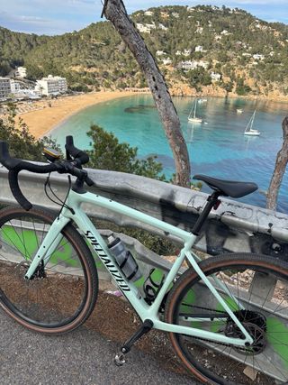 Bicicleta Gravel Specialized Carbono