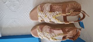 Sandalias Mustang cuña rafia verano beige/amarillo