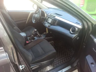 Toyota RAV4 2015