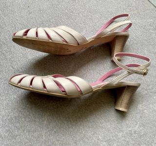 Sandalias blancas pulsera