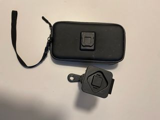 Soporte móvil Shad para moto